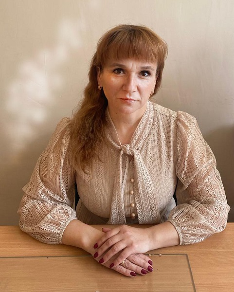Соломенцева Оксана Николаевна.